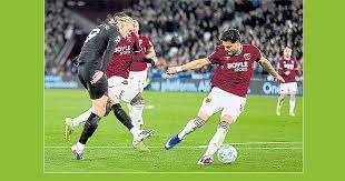 中国足球小将夺冠 国际赛场上的璀璨星光
